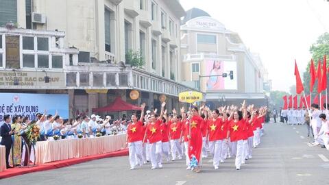 Đẩy mạnh phong trào thể dục thể thao, nâng cao sức khỏe cộng đồng