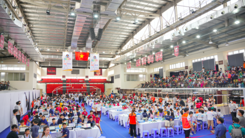 Vinamilk tiếp sức "chiến binh nhí" trên sân chơi Robotacon WRO 2023
