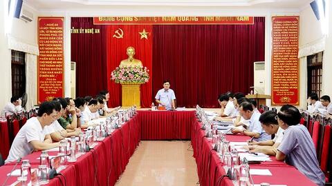 Nghệ An: Thi hành kỷ luật Ban Thường vụ Huyện ủy Hưng Nguyên