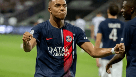 So sánh chỉ số giữa Mbappe và Haaland: Ai sẽ là chủ nhân tương lai của Quả bóng vàng?