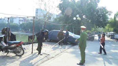 Quận Hà Đông tăng cường xử lý vi phạm trật tự đô thị các tuyến đường ven hồ