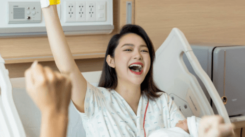 Minh Hằng sinh con chưa đầy tháng đã tiết lộ: Quá tải, hứa sớm quay lại showbiz