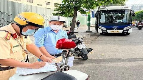Thứ tự tạm giữ giấy tờ của người vi phạm giao thông từ ngày 15/9