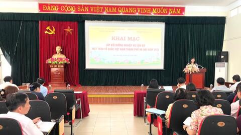 Bồi dưỡng nghiệp vụ cho 200 cán bộ Mặt trận