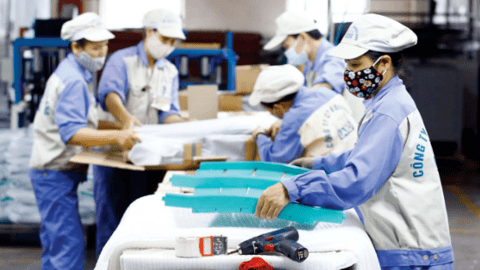 Doanh nghiệp xuất khẩu quay về chinh phục “sân nhà”