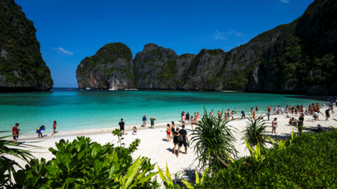 Lý do người Việt đổ xô đi du lịch nước ngoài