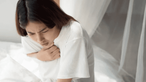 Sáng dậy thấy 5 bất thường này rất có thể nhiều mạch máu ở tim tắc nghẽn