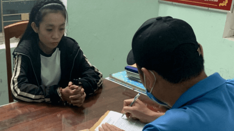 Công an Bình Định bắt giữ người phụ nữ dắt 2 con nhỏ trốn thi hành án phạt tù