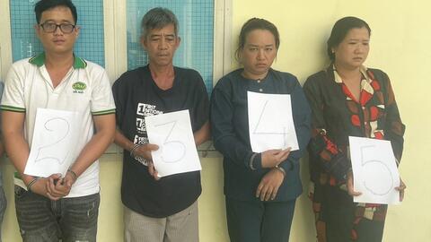 TP HCM: Bắt nhóm chuyên chặn xe, thu tiền trái phép