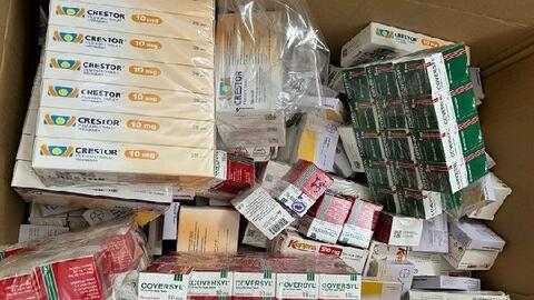 Tạm giữ hàng chục nghìn sản phẩm tân dược nghi nhập lậu, trị giá hơn 4,5 tỷ đồng