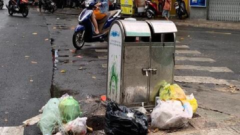Ám ảnh rác ở trung tâm thành phố