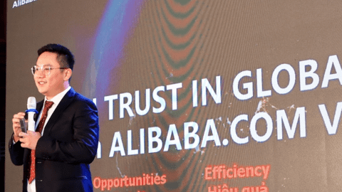 Sếp Alibaba Việt Nam: Người mua hàng Việt trên Alibaba tăng trưởng 55%, suy thoái kinh tế là cơ hội để TMĐT phát triển bùng nổ!