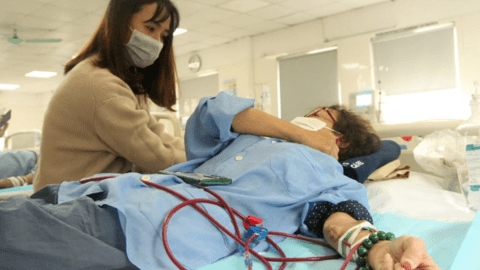 Phát hiện thận suy teo ở tuổi 32, nữ điều dưỡng không tin vào sự thật vì luôn khám sức khoẻ 2 lần/năm