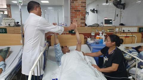 Thử hương liệu mới thuốc lá điện tử, nam thanh niên nguy kịch