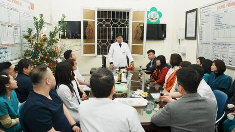 Hơn 600 y bác sĩ nhân viên y tế trực "xuyên Tết"