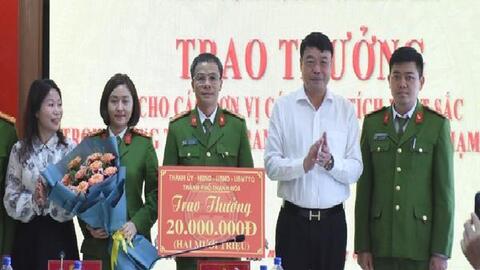 Bắt vụ ma túy 'khủng', thu giữ 20 bánh heroin và 6.000 viên hồng phiến
