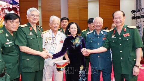 Gặp mặt cựu chiến binh, thanh niên xung phong tham gia Chiến dịch Điện Biên Phủ