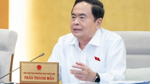 Phó Chủ tịch Quốc hội: Xe thang chữa cháy đến 7 tầng, nhà lại xây tới 13 tầng