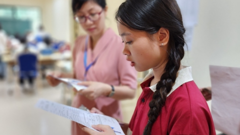 Đề thi Toán, Sinh học vào lớp 10 THPT chuyên Khoa học Tự nhiên Hà Nội