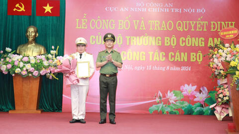 Trao quyết định bổ nhiệm Thiếu tướng Đinh Văn Nơi giữ chức vụ Cục trưởng A03