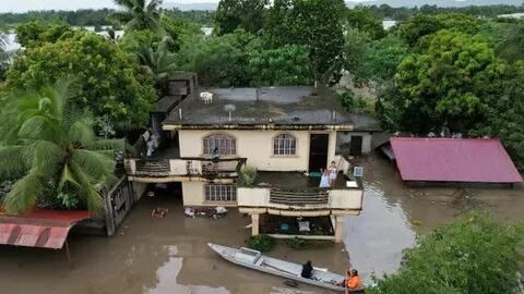 Philippines tuyên bố quốc tang tưởng nhớ những nạn nhân của bão Trà Mi