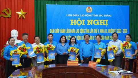 Hơn 19 tỉ đồng chăm lo cho đoàn viên, người lao động ở Sóc Trăng