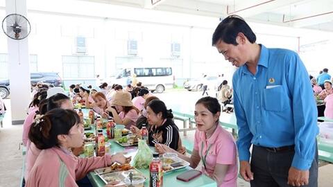 Công đoàn Đắk Lắk hướng về cơ sở, chăm lo tốt hơn cho người lao động
