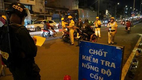 Thêm 571 trường hợp vi phạm nồng độ cồn bị CSGT TPHCM xử phạt trong ngày 12.10