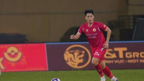 Tuyển Việt Nam kỳ vọng vào sự trở lại của Văn Hậu và Đình Trọng