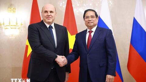 Việt Nam - Nga thúc đẩy hợp tác dầu khí, ký hiệp định xây nhà máy điện hạt nhân