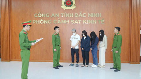 Mở rộng điều tra, lộ diện đường dây hợp thức hóa hồ sơ