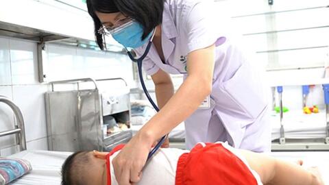 Bộ Y tế chỉ đạo khẩn khi ca tay chân miệng nặng tăng gấp 5 lần