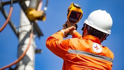 Một giờ tắt đèn, tiết kiệm hơn 1 tỉ đồng tiền điện