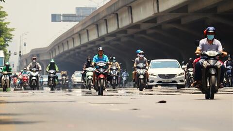 Thời tiết Hà Nội sắp nắng nóng gay gắt, dự báo nhiệt độ cao nhất 10 ngày tới