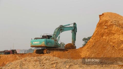 Sau 3 năm, cao tốc hơn 5.200 tỉ đồng nối Đại lộ Thăng Long - Hòa Bình vẫn vướng mặt bằng