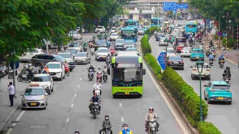 Giảm xe cá nhân, tăng vận tải công cộng, thúc đẩy giao thông xanh