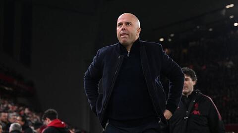 Áp lực gia tăng với Arne Slot và Liverpool sau trận thua PSG