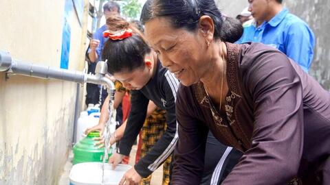 Thiếu nước sinh hoạt, Cần Thơ bổ sung nhiều điểm cấp nước miễn phí