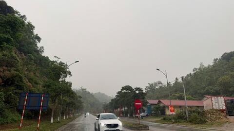 Mưa dông trùm khắp miền núi phía Bắc, nguy cơ lốc, sét và mưa đá