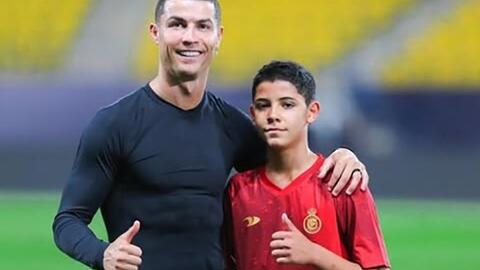 Al-Nassr cân nhắc đôn con trai Ronaldo lên đội một