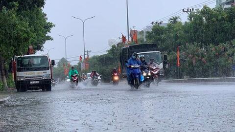 Cảnh báo khu vực mưa dông từ chiều tối nay, có nơi mưa rất to trên 100mm