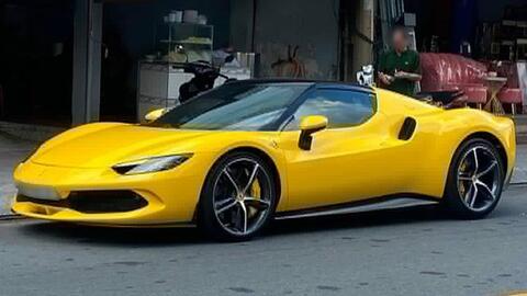 Ferrari 296 GTB hybrid hiệu suất cao lăn bánh tại TPHCM