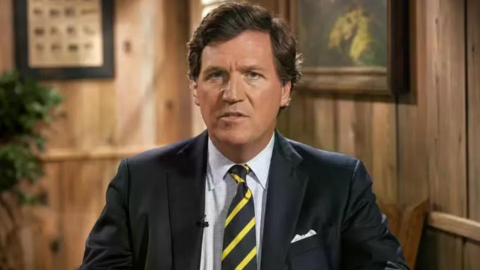 Chuyên gia Tucker Carlson: Đế chế Mỹ đã bắt đầu sụp đổ