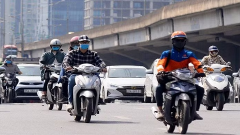 Dự báo thời tiết ngày 19/6: Bắc Bộ nắng nóng, Nam Bộ mưa dông về chiều tối