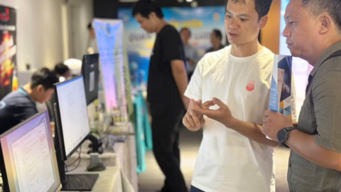 TPHCM hỗ trợ ít nhất 100.000 doanh nghiệp ứng dụng AI