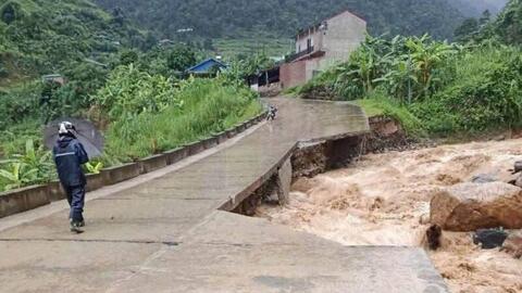 Mưa lớn gây lũ lụt, thiệt hại ở hai xã vùng cao Sơn La