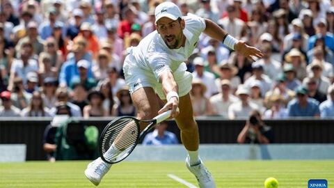 Djokovic thắng trận tứ kết dài nhất lịch sử Wimbledon, hẹn Sinner ở bán kết