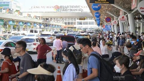 Tái cấu trúc cửa ngõ hàng không lớn nhất nước