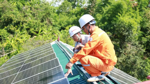 Điện Biên thúc đẩy tiết kiệm điện, phát triển nguồn năng lượng tại chỗ