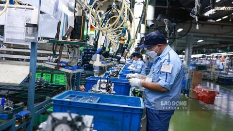Công nhân cần học nghề để giữ việc trong kỷ nguyên số